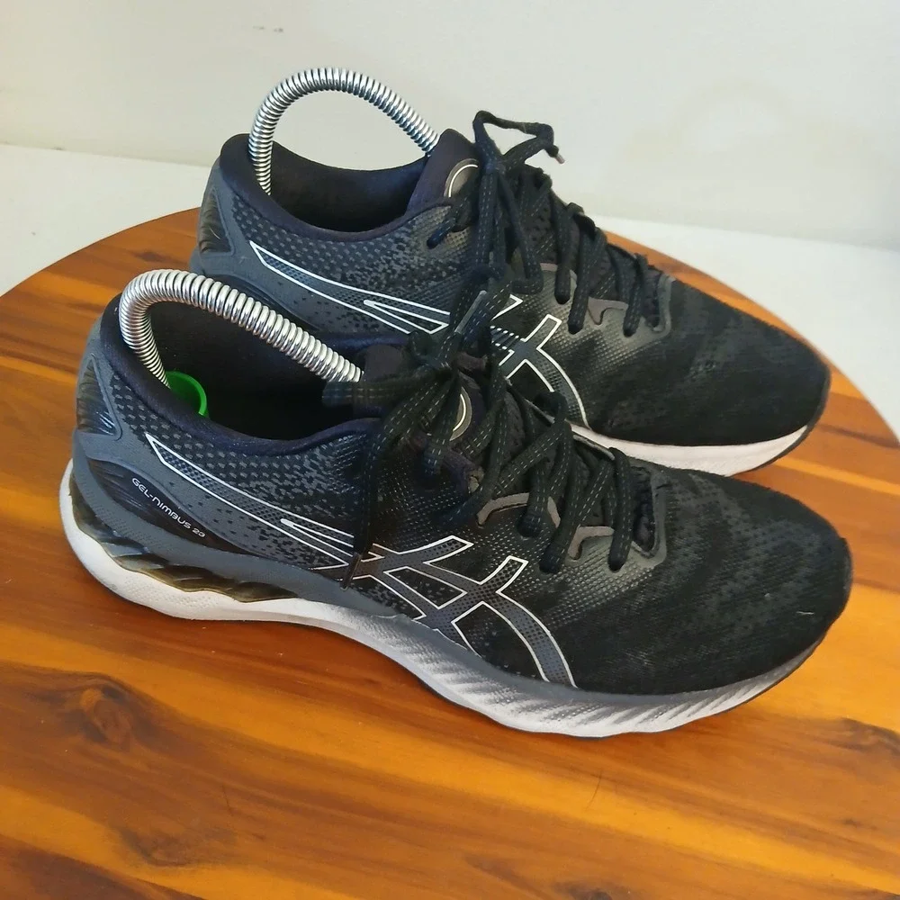 ASICS Gel-Nimbus 23 Womens 8.5 Black Running Shoes Sneakers 1012A885